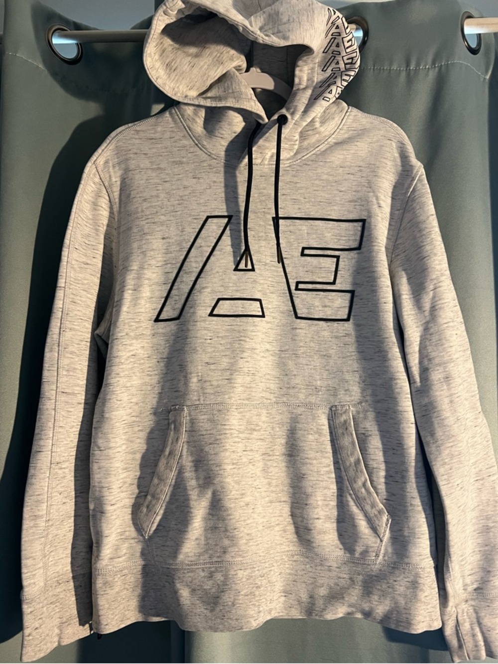 American Eagle Outfitters Gray Perfomance Hoodie Sweatshirt Zipper M